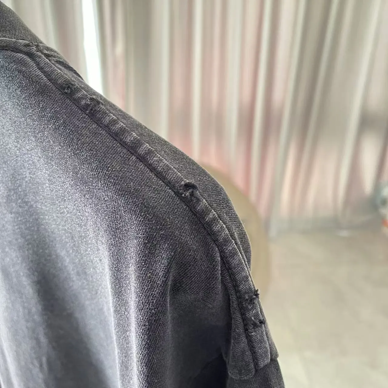 🅿️200 ch Crocodile* 2025 spring and summer new style, washed, worn, Sanskrit cross print, short-sleeved T-shirt, customized fabric 320g, same style for men and women, size: S M L XL XXL five codes, color: black gray